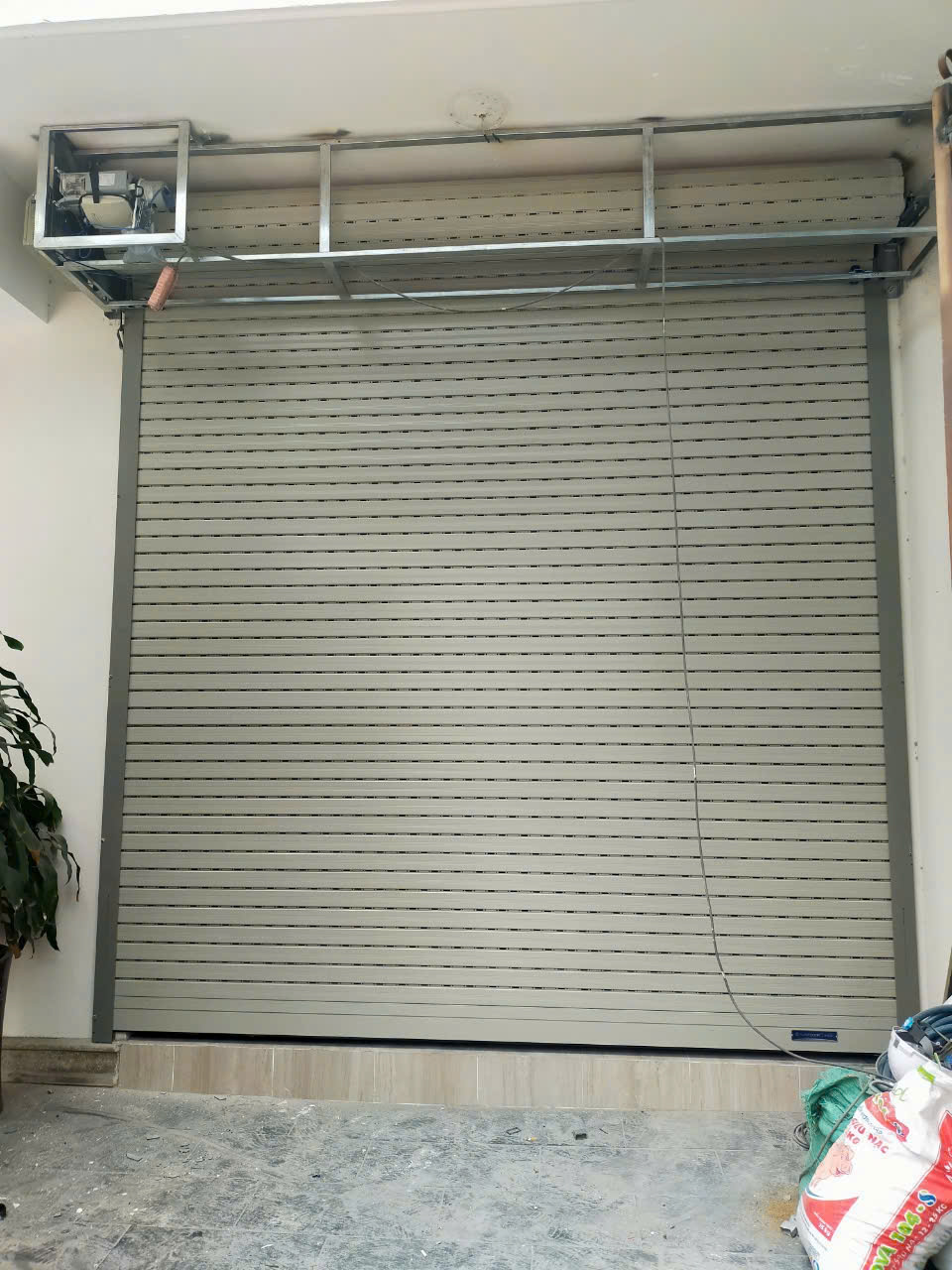 Cửa cuốn Supera S52i