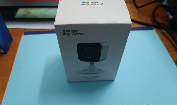 camera-dung-cho-austfly-xem-hinh-cua-cuon-tren-app-dieu-khien (2)