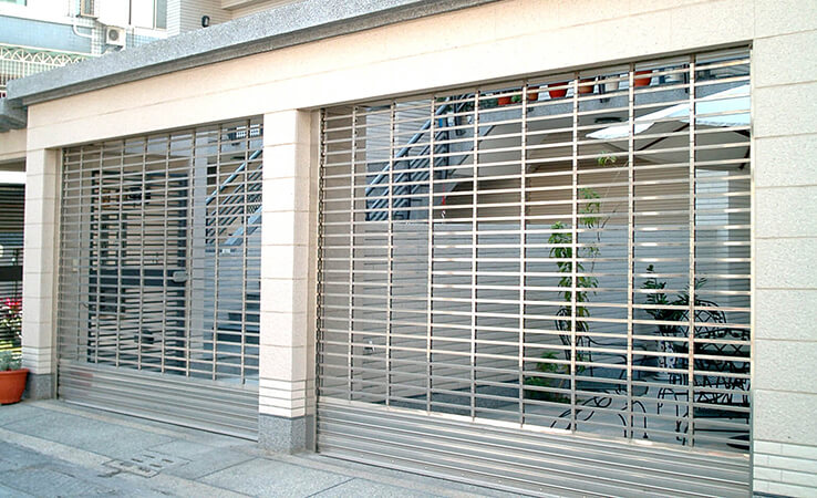 Cửa Cuốn Austdoor Quận 4 Giải Pháp An Toàn và Tiện Nghi Cho Không Gian Của Bạn