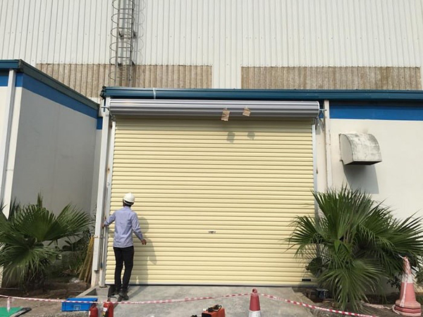 Lắp đặt thi công cửa cuốn Austdoor Quận 8
